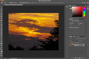 Adobe Photoshop CC 2019中.raw文件的屏幕截图